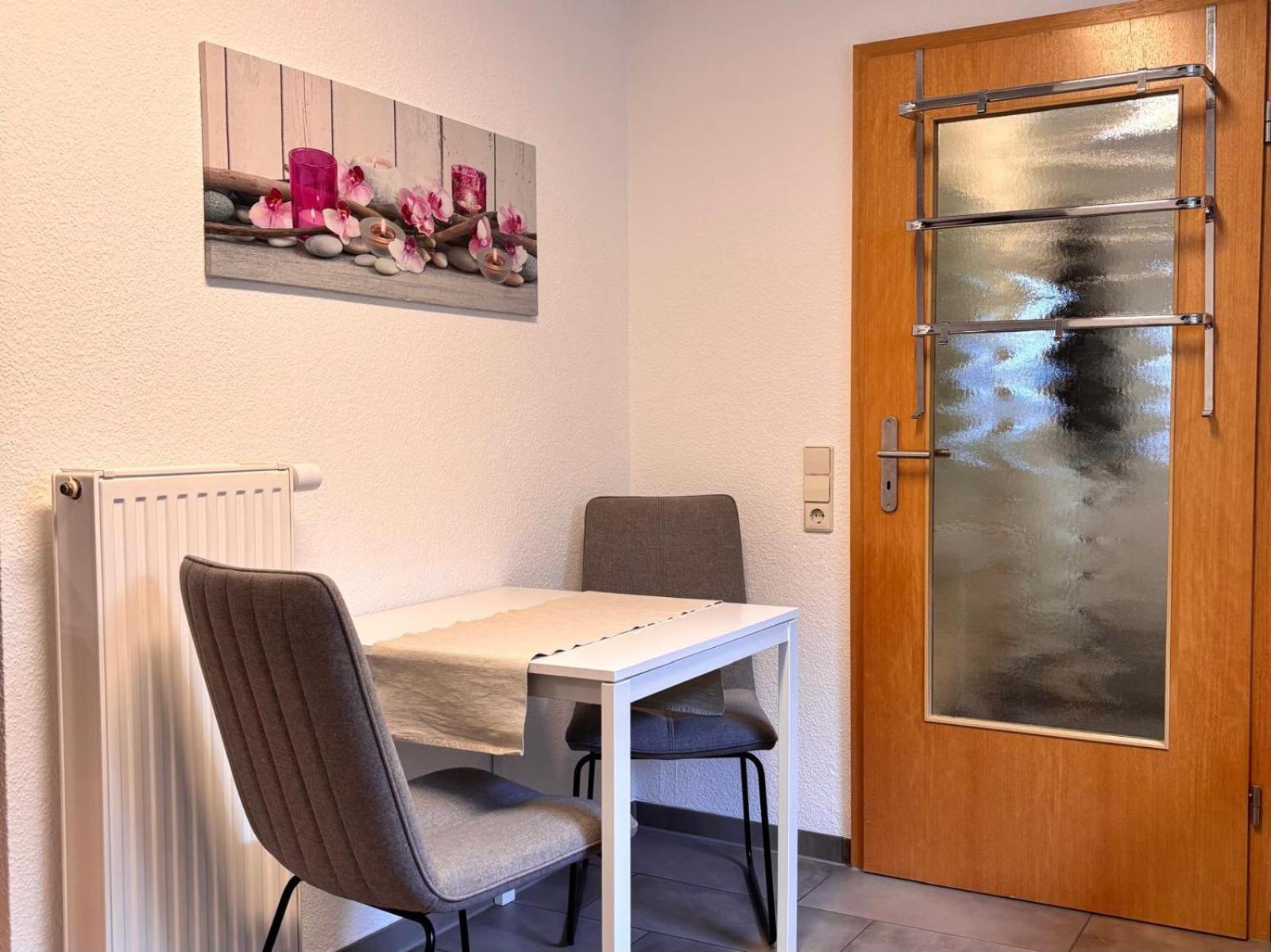 Ferienwohnung Emilia, 36Qm Münsingen Exterior foto