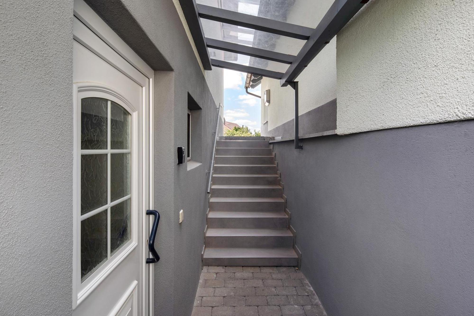 Ferienwohnung Emilia, 36Qm Münsingen Exterior foto